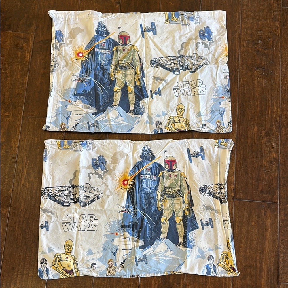 RARE - Pottery Barn Kids Star Wars - 2 Pillowcases- Darth Vader & Boba Fett
